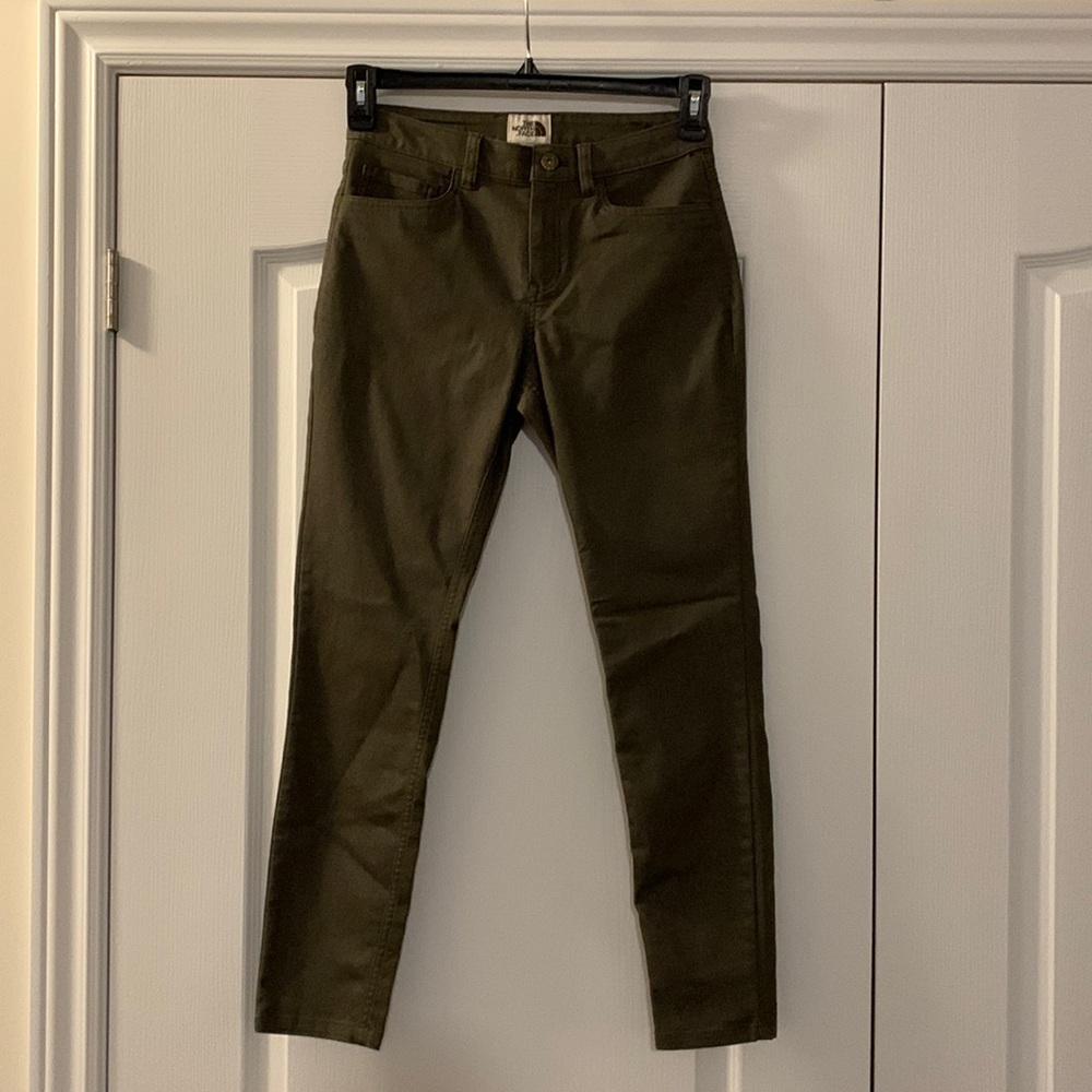 VGUC North Face sage colored denim jeans